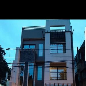 Meet your Posher, Sonny